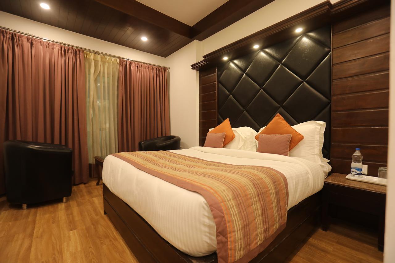 Milestone Inn & Spa Mussoorie Exterior foto